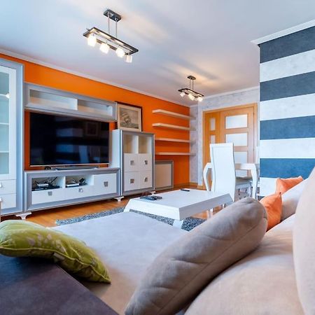 Apartamento En El Corazon De La Ciudad Con Parking Santander Extérieur photo