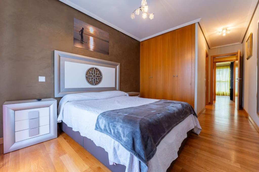 Apartamento En El Corazon De La Ciudad Con Parking Santander Extérieur photo