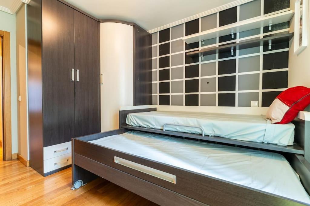 Apartamento En El Corazon De La Ciudad Con Parking Santander Extérieur photo